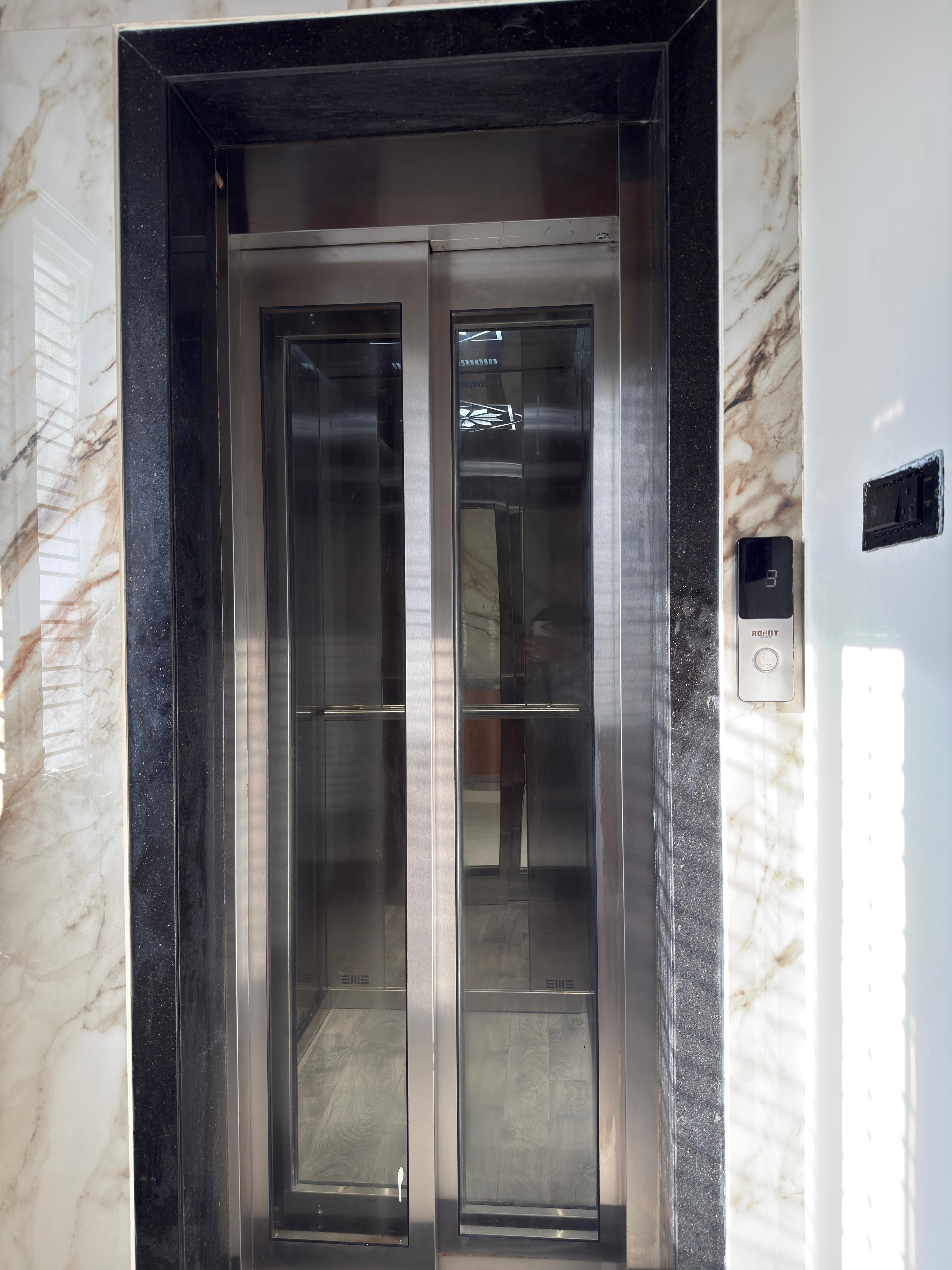 Lift Photos