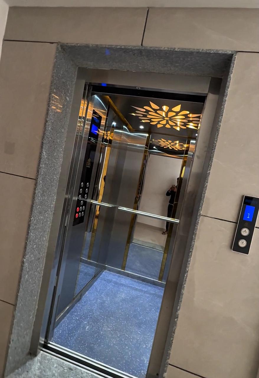 Lift Photos
